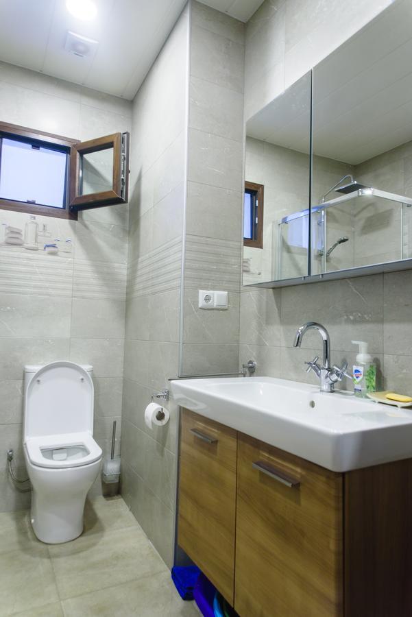 Boulevard Apartment Батумі Екстер'єр фото